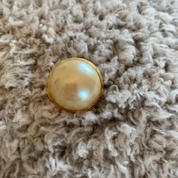 Two gold vintage brooches - Picture 8 of 14